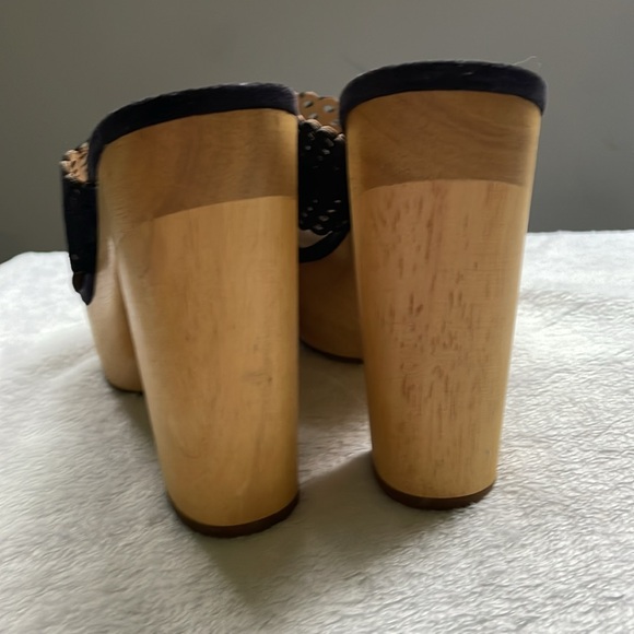 Veronica Beard Gaynor Navy blue platform clog sandals size 9 - Picture 5 of 8